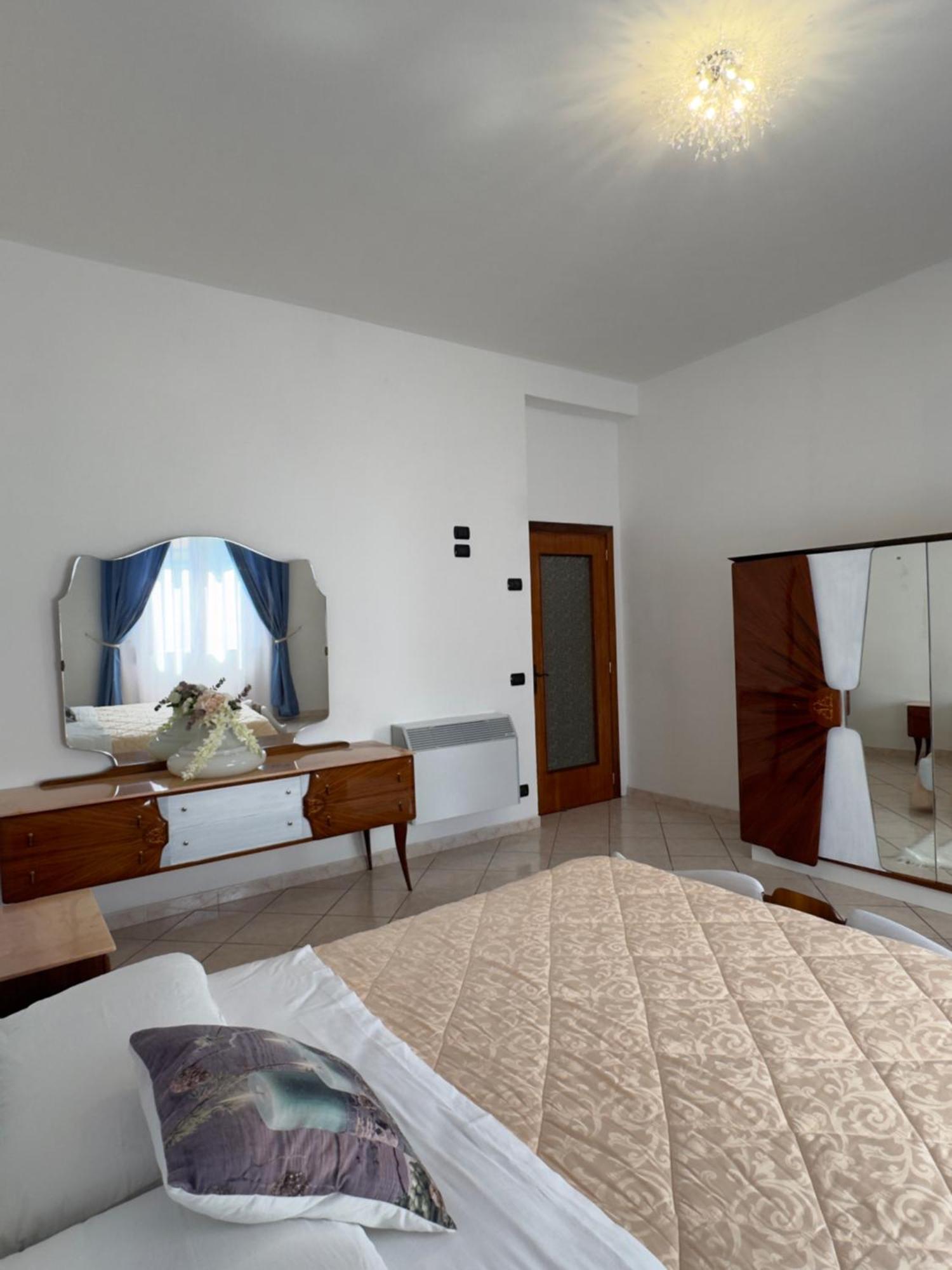 Le 4 Stagioni Apartment *